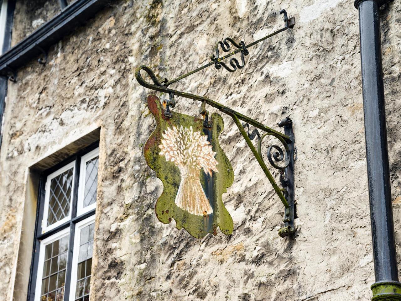 Hotel The Wheatsheaf At Beetham Sandside  Exteriér fotografie